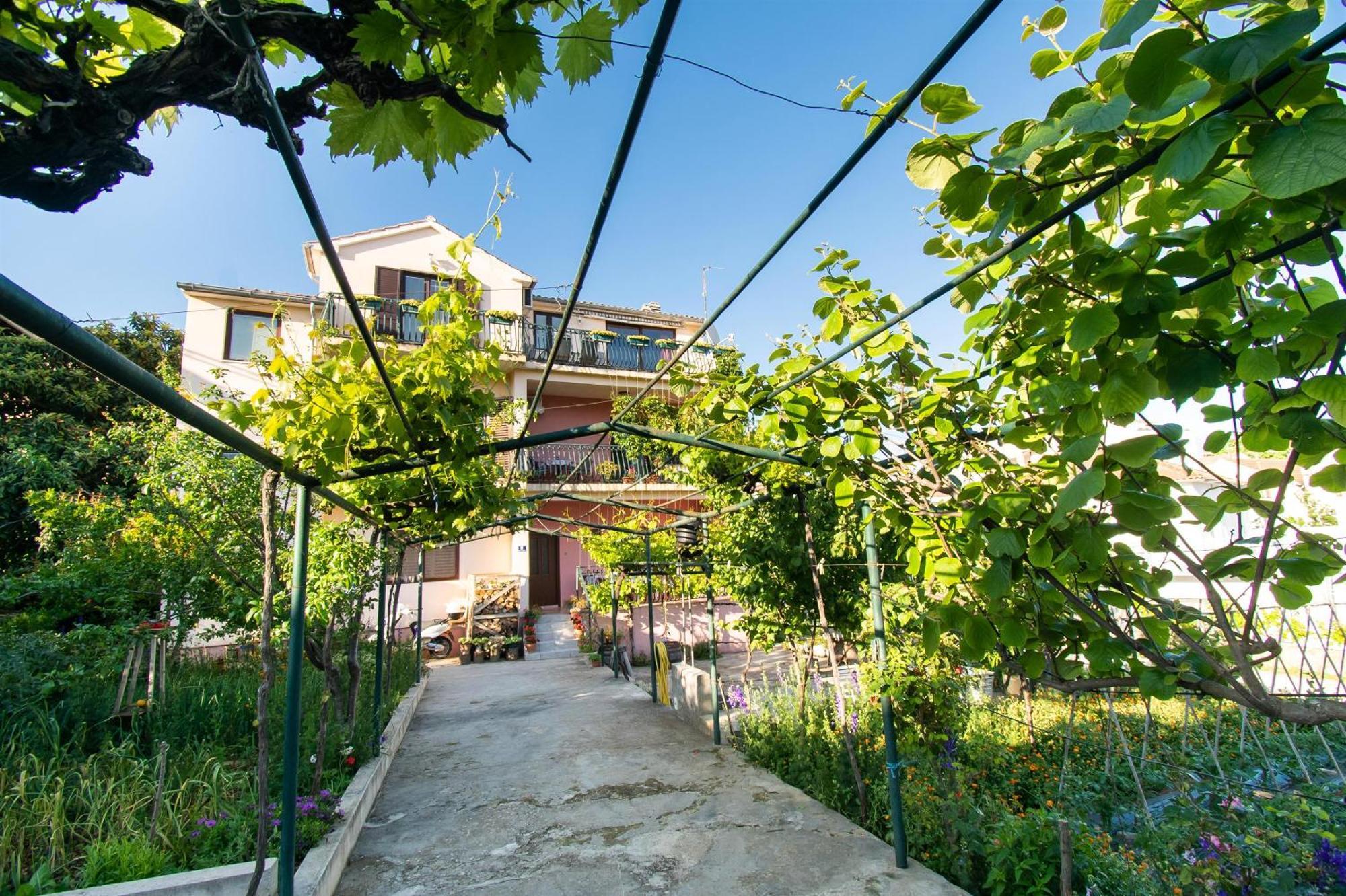 Apartments Green Garden 沃迪切 外观 照片